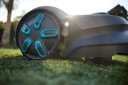 Gardena SILENO Flex Robotic Lawn Mower 2025