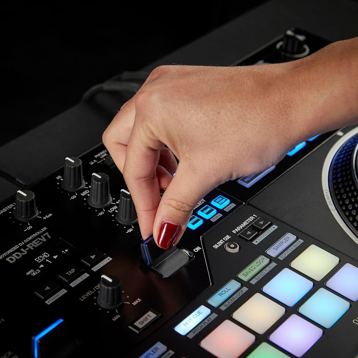 Pioneer DJ DDJ-REV7 DJ Controller
