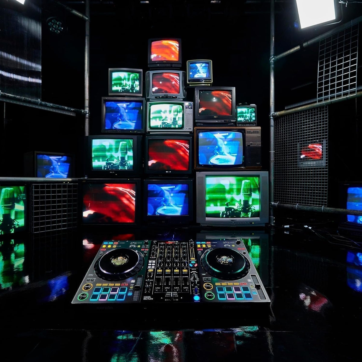 Pioneer DJ DDJ-FLX10 4-Channel DJ Controller